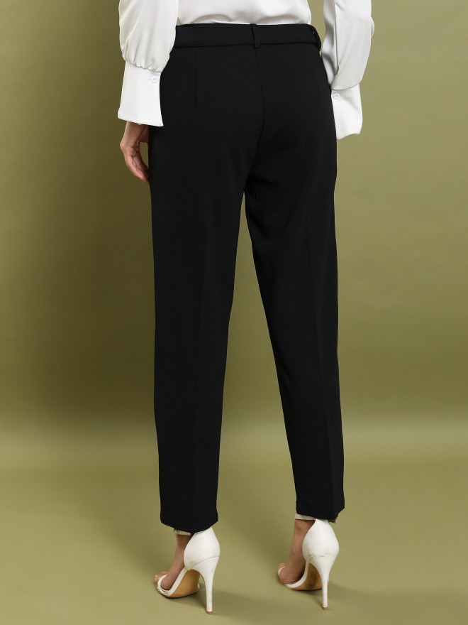 Tokyo Talkies Women Black Solid Regular Fit Casual Trousers 