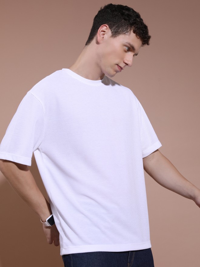 Highlander Men White Solid Oversized Fit T-Shirt