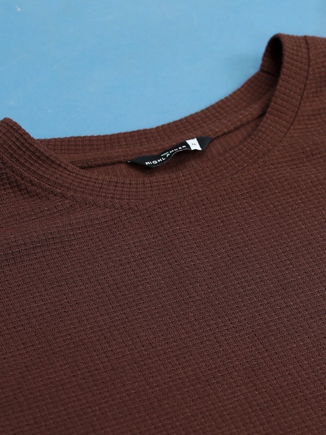 Highlander Men Brown Solid Round Neck T-Shirts 