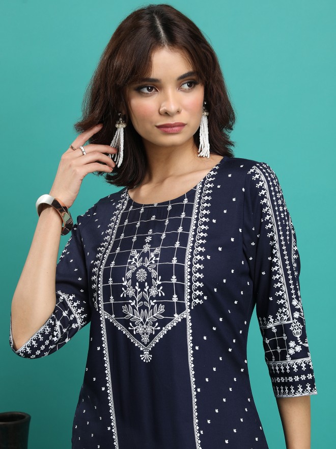 Vishudh Women Navy Blue Printed Straight Kurtas 