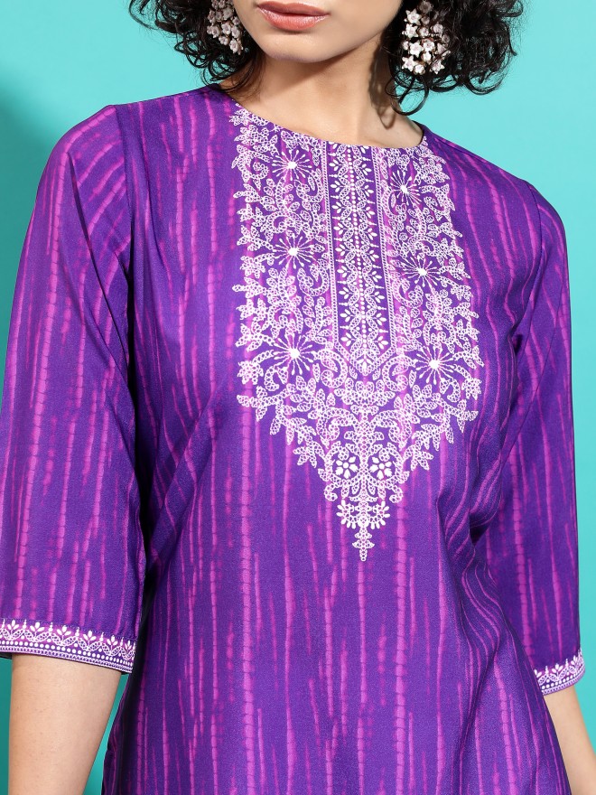 Vishudh Women Purple Printed Straight Kurtas 