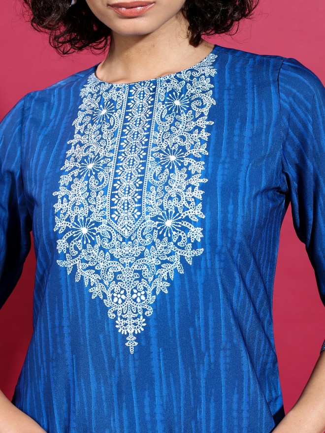 Vishudh Women Blue Printed Straight Kurtas 