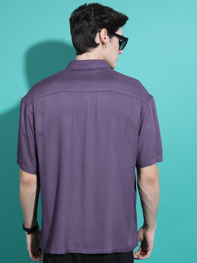 Highlander Men Purple Solid Oversized Fit Casual Shirts 