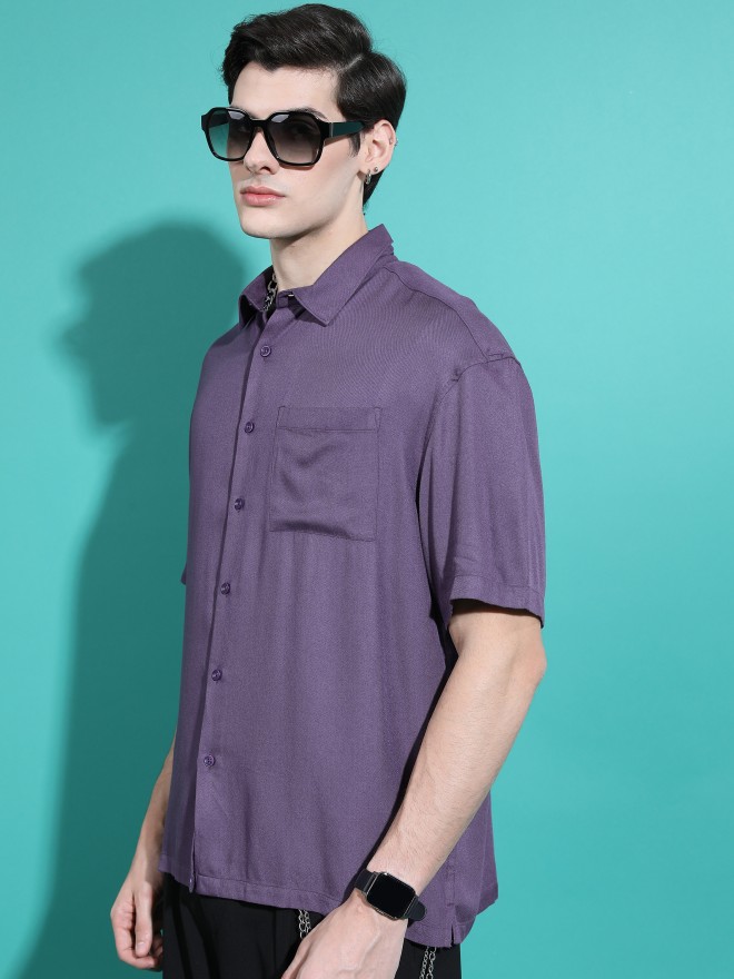 Highlander Men Purple Solid Oversized Fit Casual Shirts 