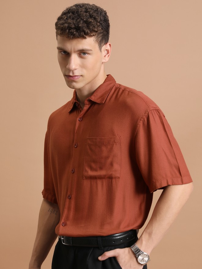 Highlander Men Terracotta Solid Oversized Fit Casual Shirts 