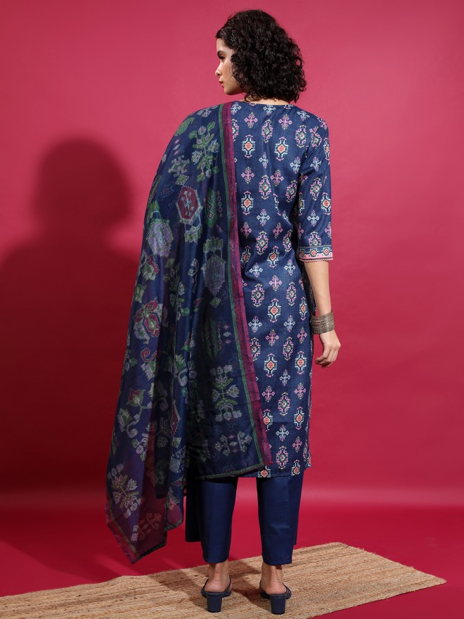 Vishudh Women Navy Blue Printed Kurta Sets 