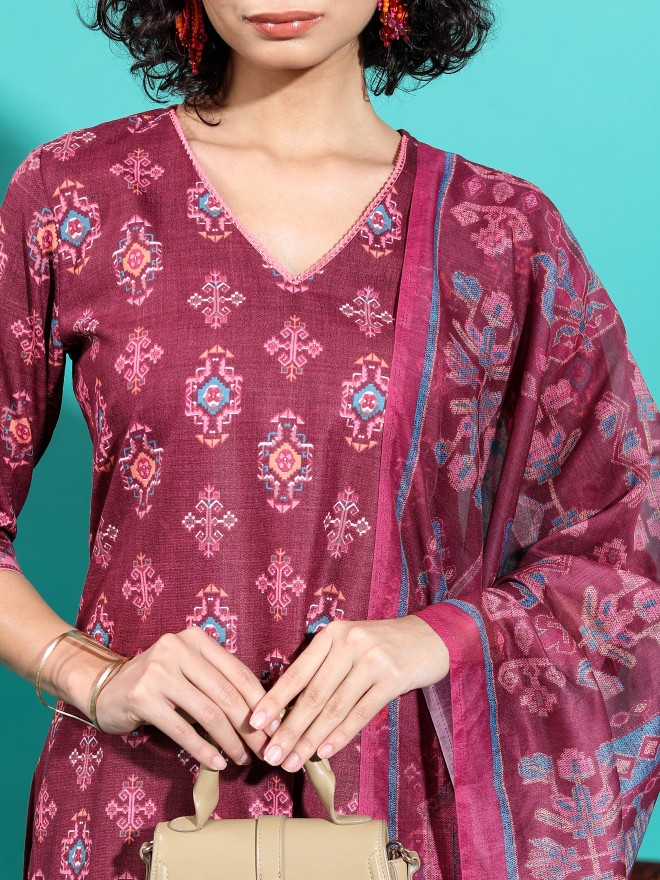 Vishudh Women Maroon Printed Kurta Sets 