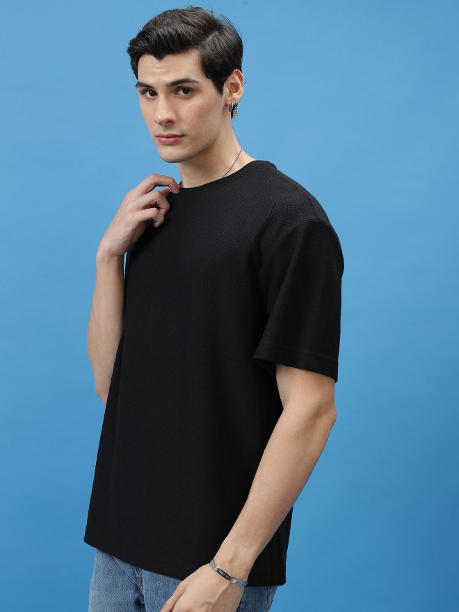 Highlander Men Black Solid Round Neck T-Shirts 