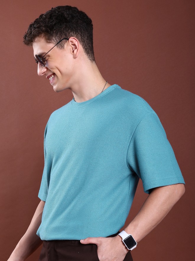 Highlander Men Blue Solid Round Neck Oversized Fit T-Shirt