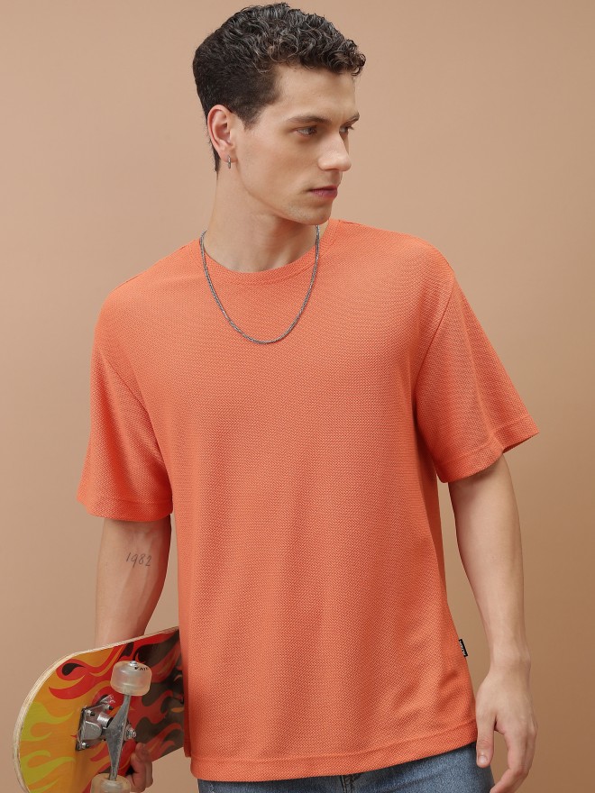 Highlander Men Orange Solid Oversized Fit T-Shirt