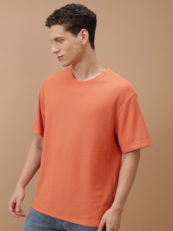 Highlander Men Orange Solid Oversized Fit T-Shirt