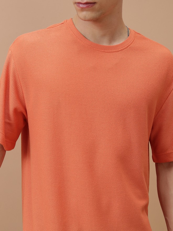 Highlander Men Orange Solid Oversized Fit T-Shirt