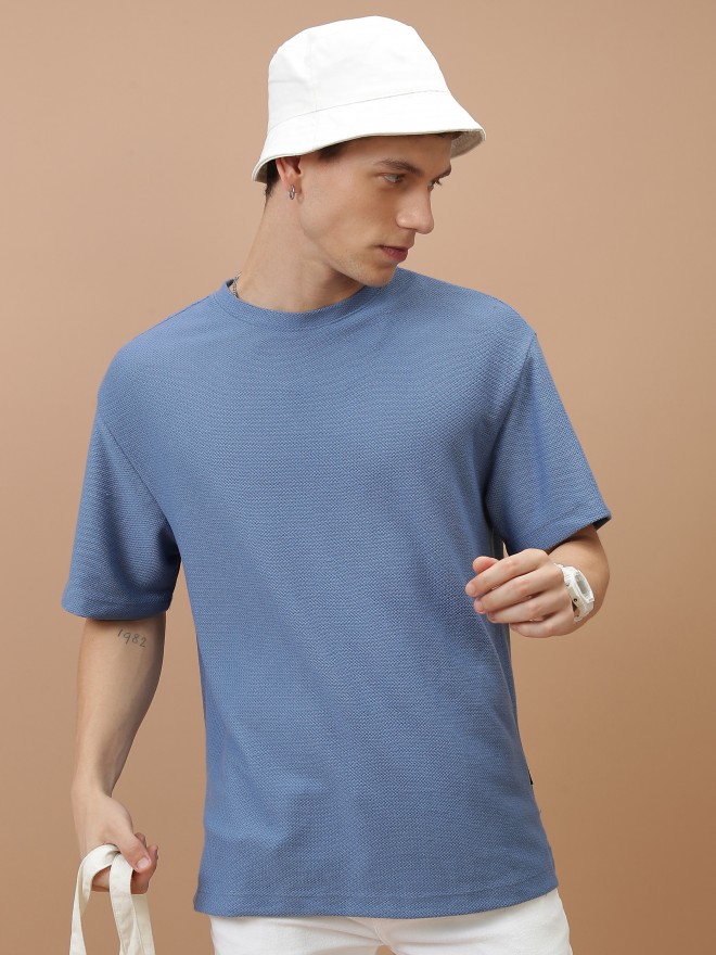 Highlander Men Blue Solid Oversized Fit T-Shirt