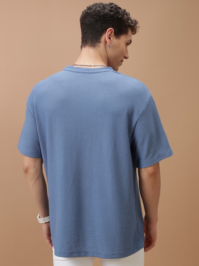 Highlander Men Blue Solid Oversized Fit T-Shirt