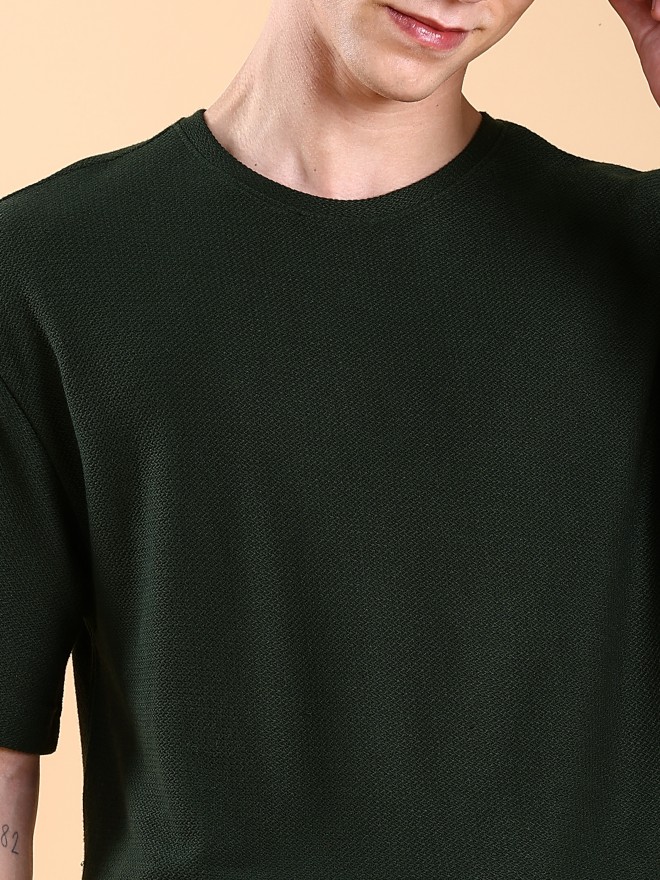 Highlander Men Olive Solid Round Neck T-Shirts 