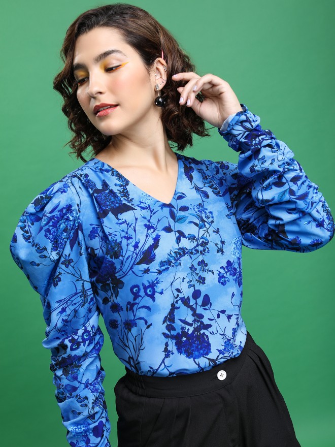 Tokyo Talkies Women Blue Printed Blouson Tops 