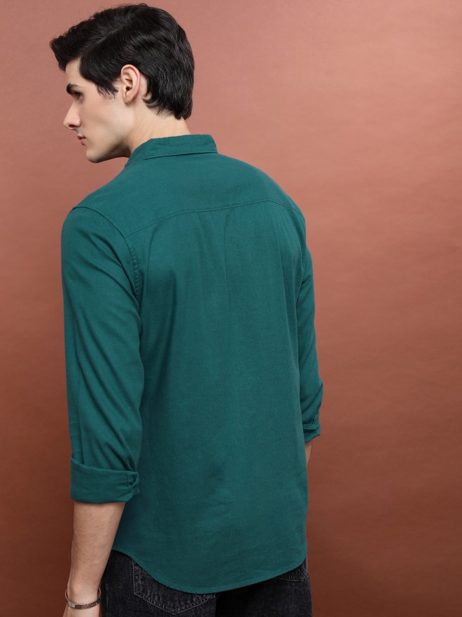 Buy Highlander Dark Green Solid Slim Fit Casual Shirt For Men Online At