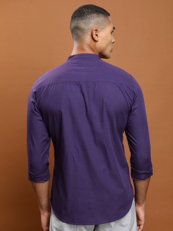 Highlander Men Purple Solid Slim Fit Casual Shirts 