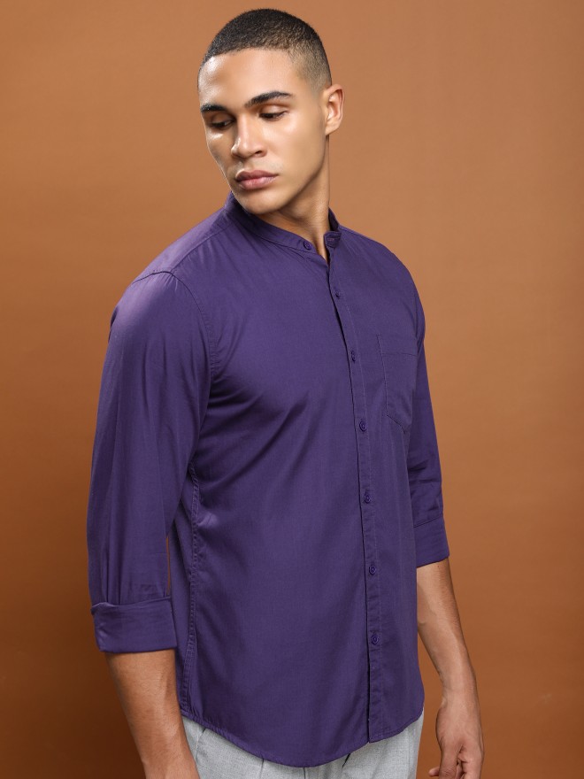 Highlander Men Purple Solid Slim Fit Casual Shirts 