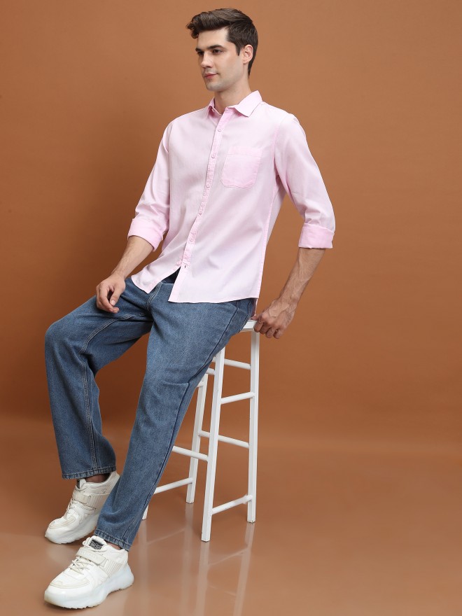 Highlander Men Pink Solid Slim Fit Casual Shirts 