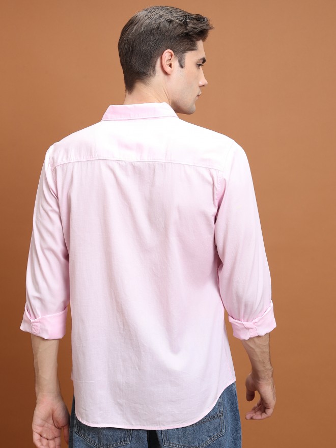 Highlander Men Pink Solid Slim Fit Casual Shirts 