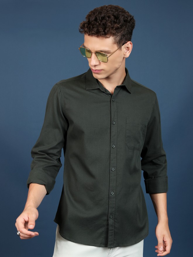 Buy Highlander Dark Green Solid Slim Fit Casual Shirt for Men Online at ...