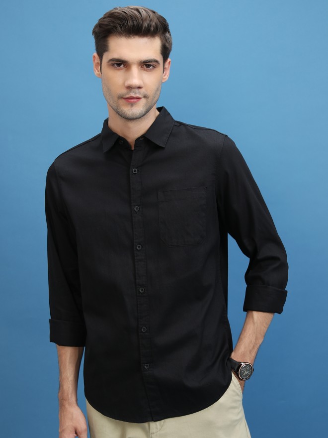 Buy Highlander Black Solid Slim Fit Casual Shirt for Men Online at Rs ...