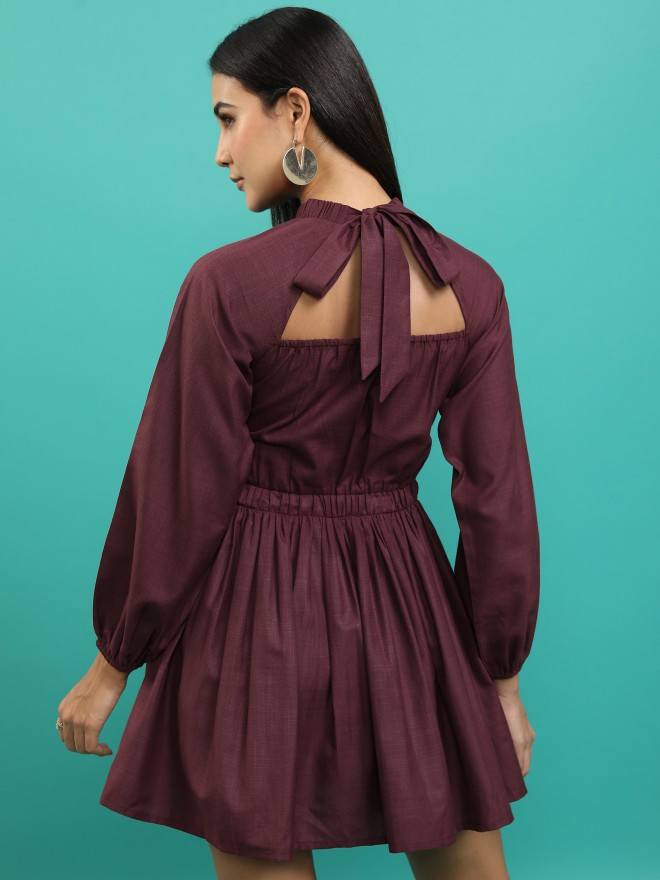 Tokyo Talkies Women Burgundy Solid Fit And Flare Dresses 