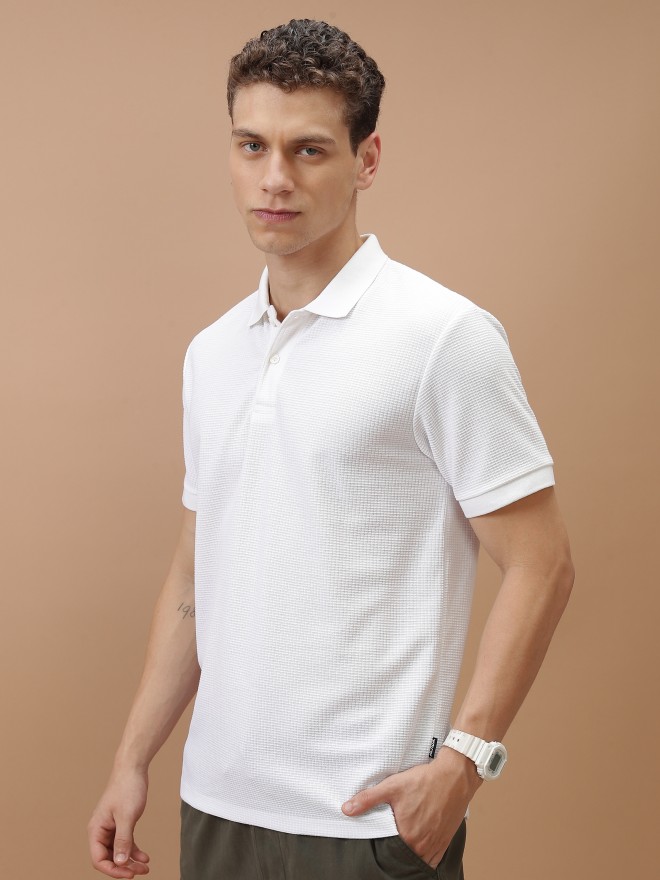 Highlander Men White Solid Polo Collar Polo T-Shirts 