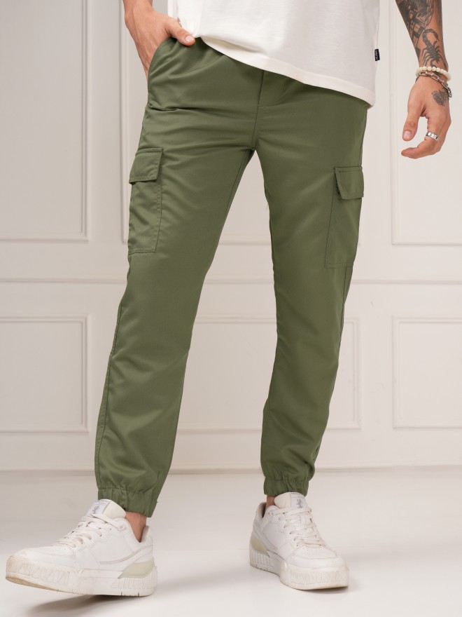 Highlander Men Olive Regular Fit Solid Casual Trousers Joggers 