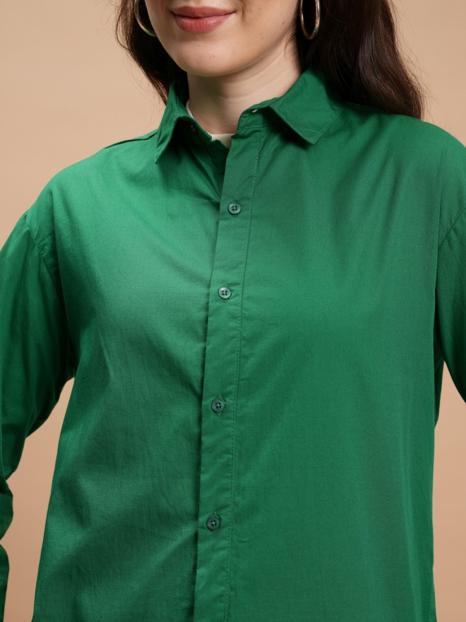 Tokyo Talkies Women Green Solid Casual Shirts 