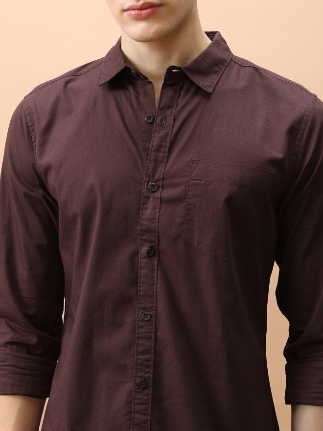 Highlander Men Brown Solid Slim Fit Casual Shirts 