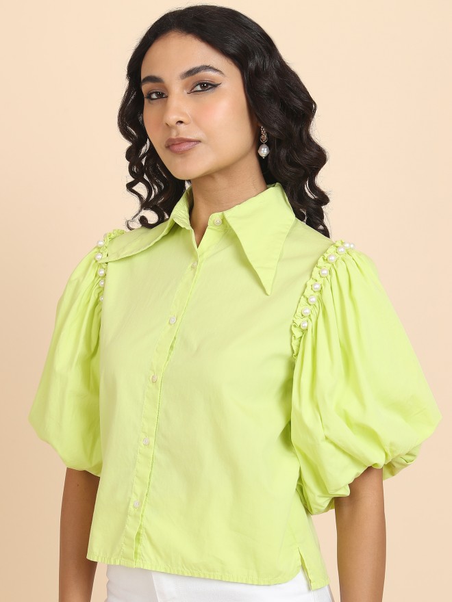 Tokyo Talkies Women Green Solid Casual Shirts 