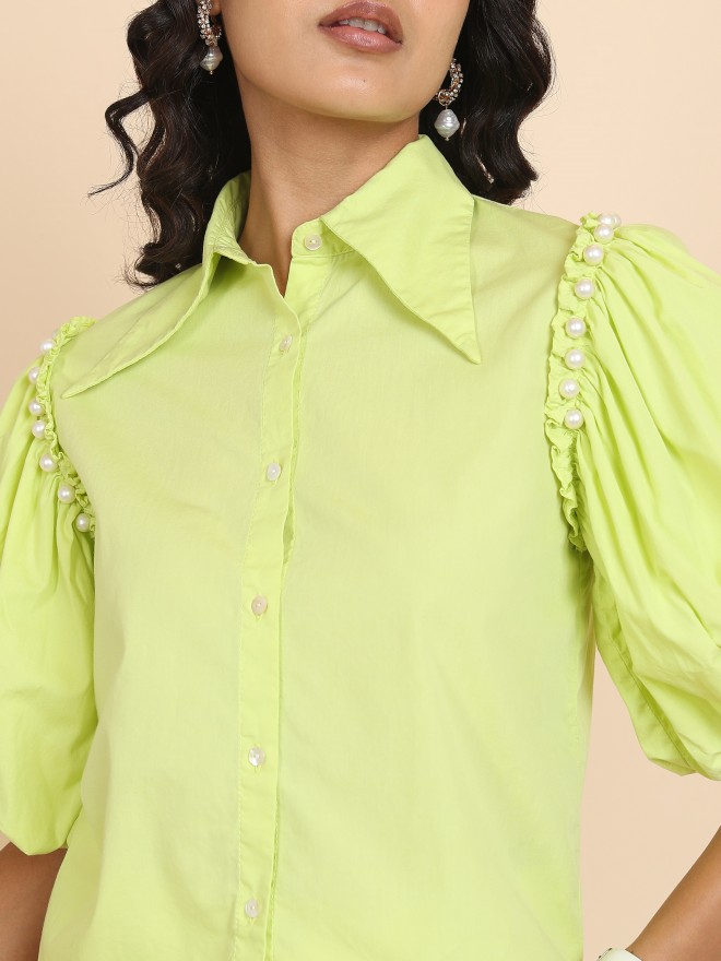 Tokyo Talkies Women Green Solid Casual Shirts 