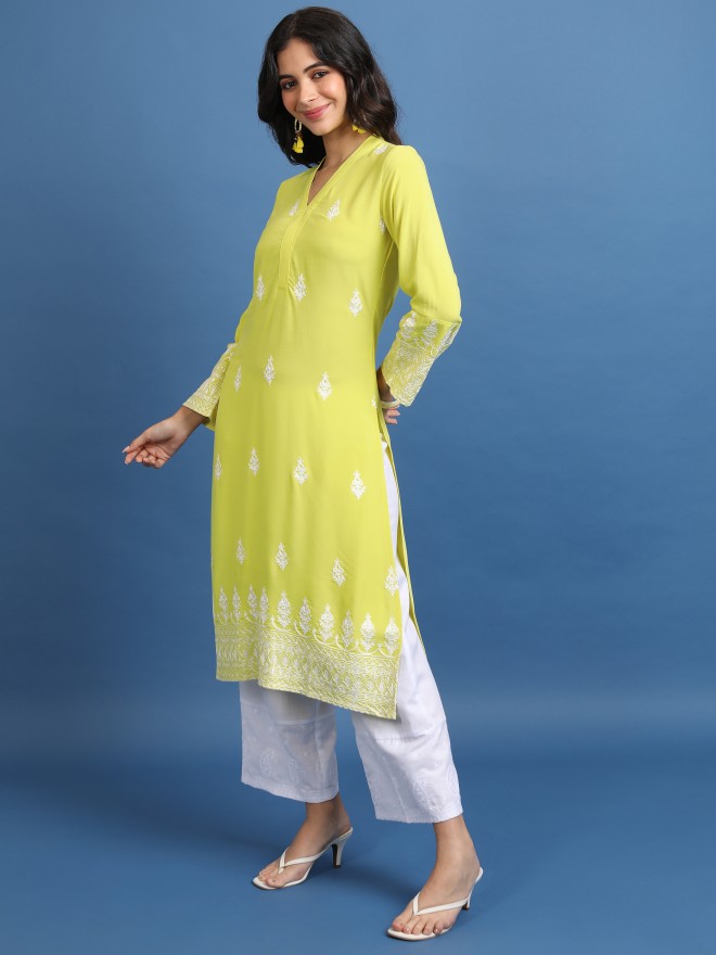 Vishudh Women Green Woven Design Straight Kurtas 