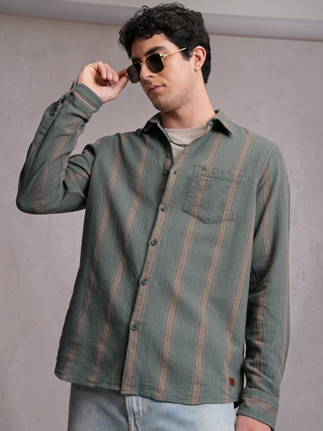 Locomotive Men Olive Striped Regular Fit Casual Shirts 