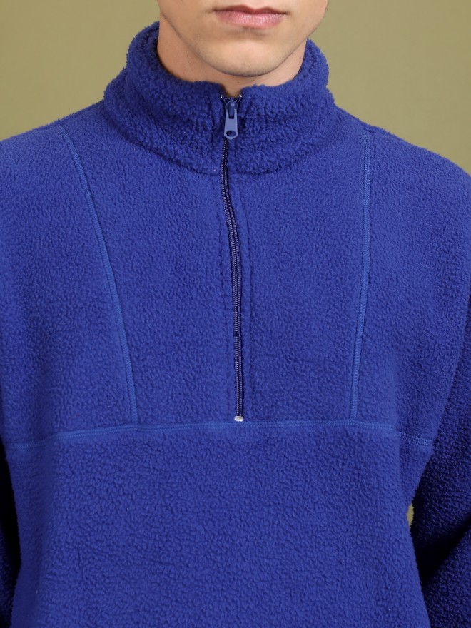 Highlander Men Blue High Neck Pullover Sweatshirts 