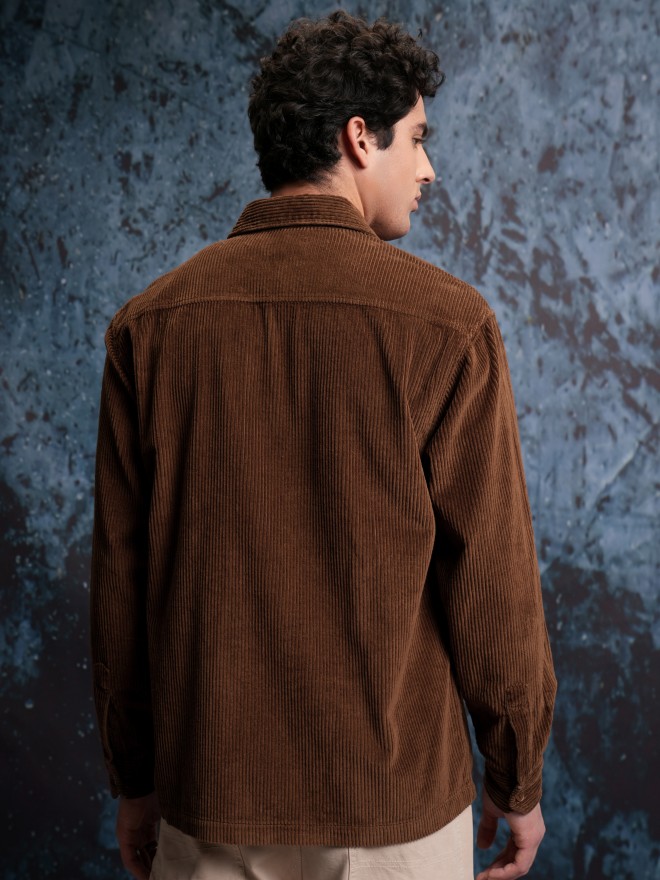 Locomotive Men Brown Solid Oversized Fit Casual Shirts 