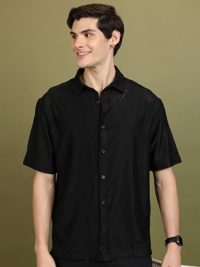 Highlander Men Black Self Design Oversized Fit Casual Shirts 