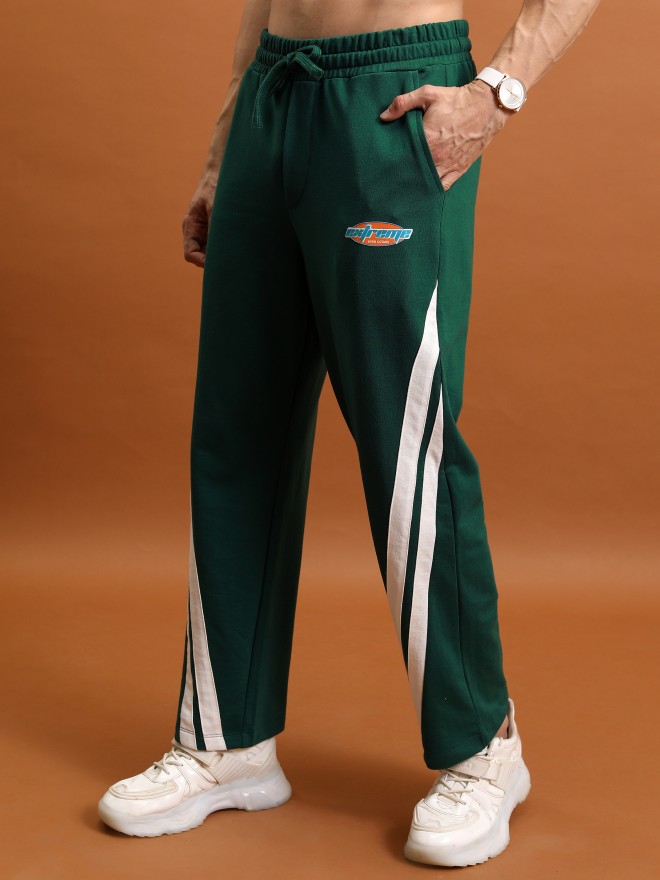 Highlander Men Green Regular Fit Track Pants 