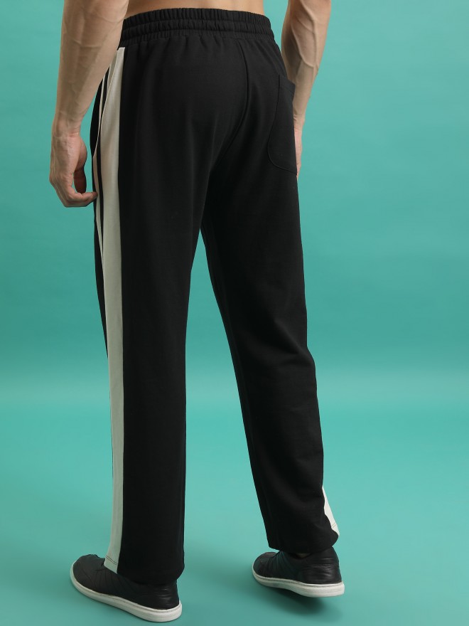 Highlander Men Black Relaxed Fit Track Pants 