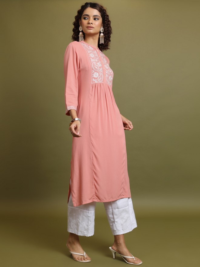 Vishudh Women Peach Embroidered Straight Kurtas 