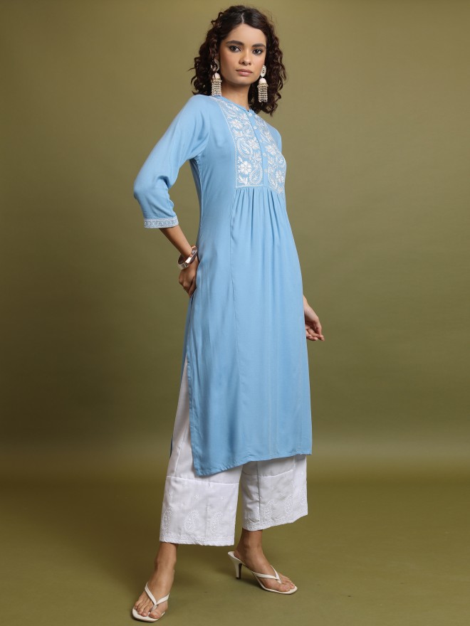 Vishudh Women Blue Embroidered Straight Kurtas 