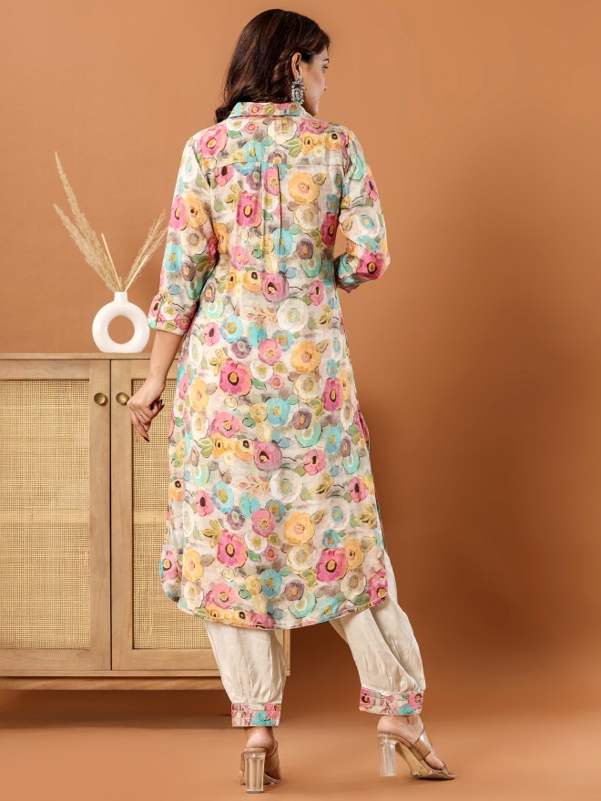 Vishudh Women Rose Printed Kurta Sets 