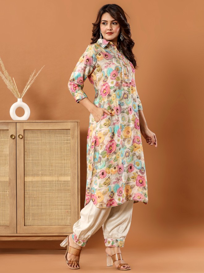 Vishudh Women Rose Printed Kurta Sets 