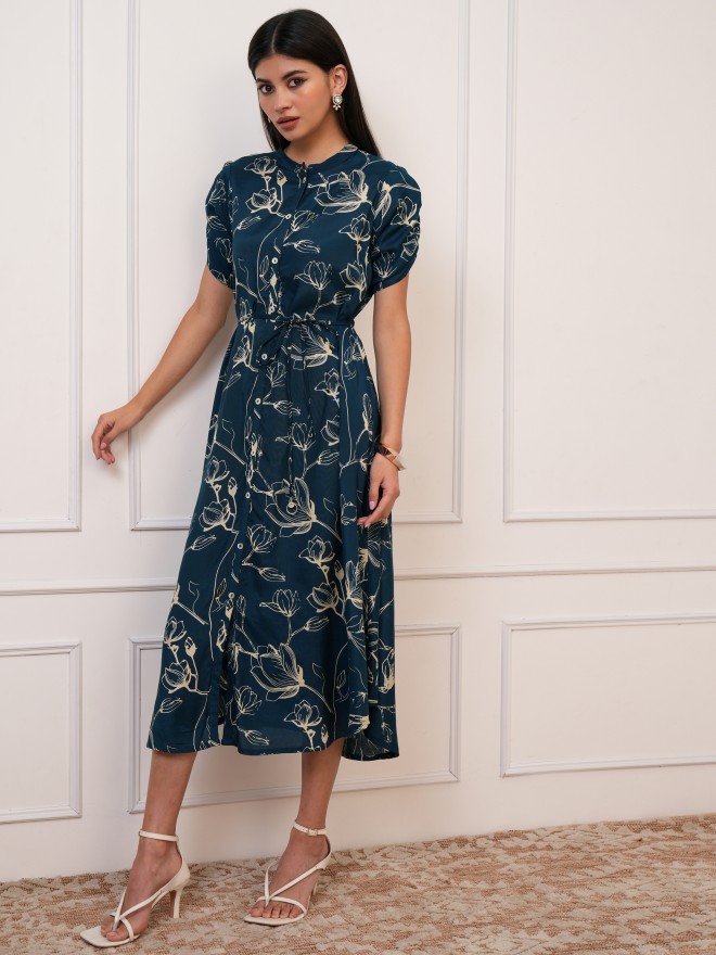 Vishudh Women Navy Blue Printed A-Line Dresses 