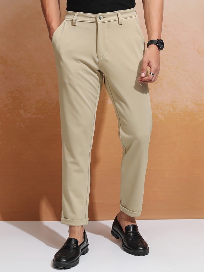 Highlander Men Beige Slim Fit Solid Chinos