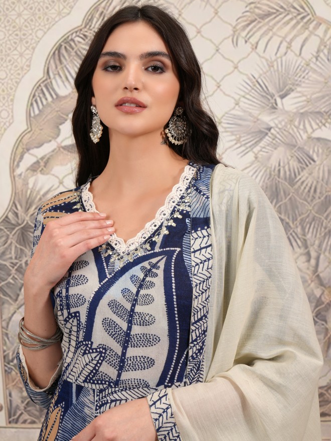 Vishudh Women Navy Blue Printed Kurta Sets 