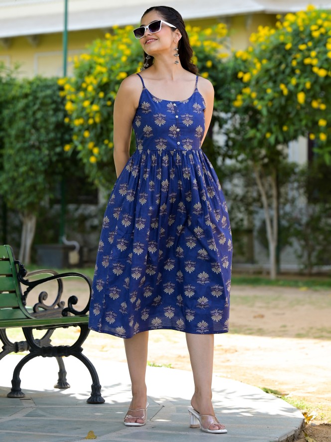 Vishudh Women Navy Blue Printed Fit and Flare Dresses 