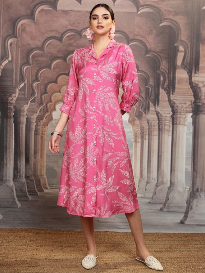 Vishudh Women Pink Printed Maxi Dress